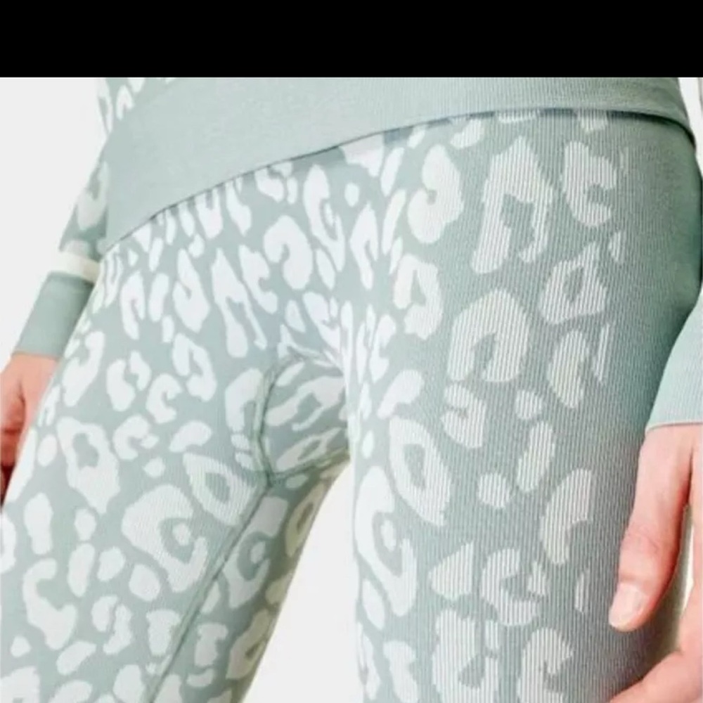 SWEATY BETTY LEOPARD JACQUARD BASE LAYER LEGGINGS BLUE Green Medium